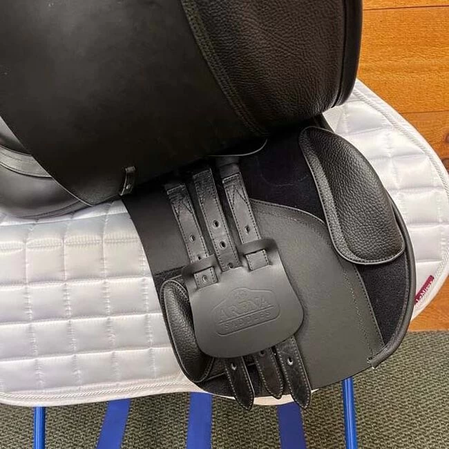 Demo - Arena High Wither All Purpose Saddle - Black - 17" 8 Demo - Arena High Wither All Purpose Saddle - Black - 17" - Image 6