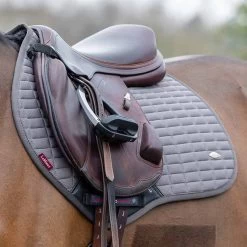 LeMieux Self-Cool Close Contact Square Pad - Gray -Equestrian Supplies IT01249005 4
