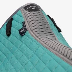 LeMieux Self-Cool Close Contact Square Pad - Spearmint -Equestrian Supplies IT01251005 3